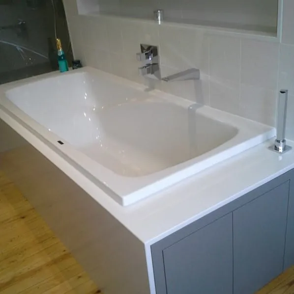 Salle de bains sur mesure, réalisation 1, photo 1 sur 5