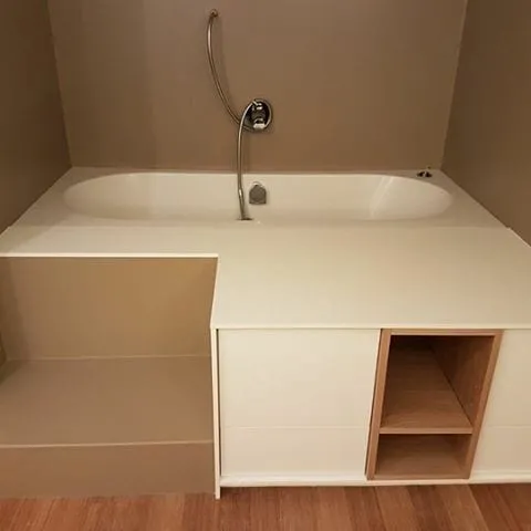 Salle de bains sur mesure, réalisation 2, photo 1 sur 2